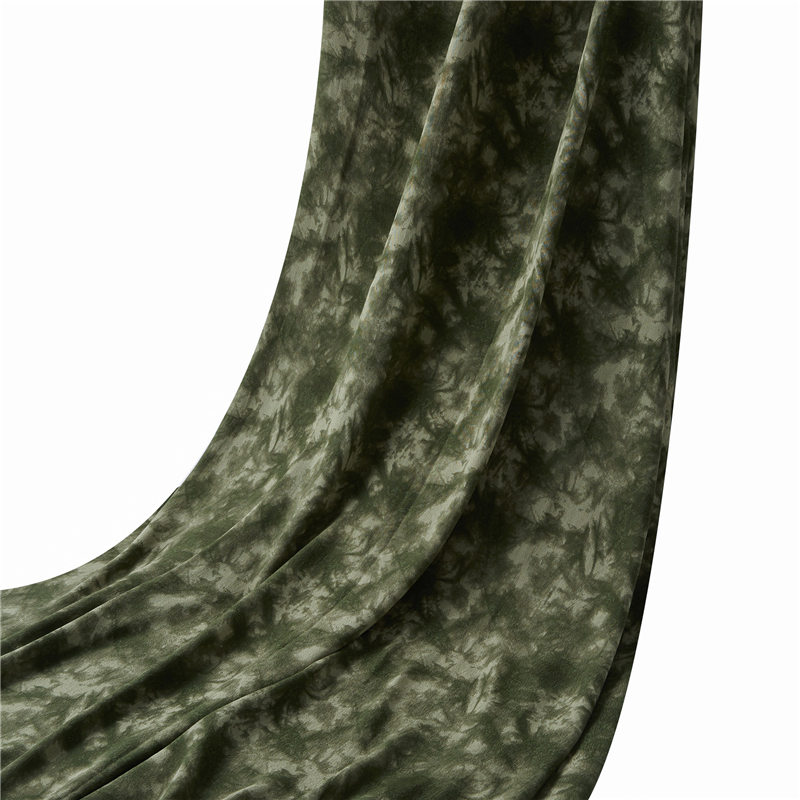 Armégrönt tie-dyed 53% viskos 47% rayon crinkle pastoralt viskos rayon tyg